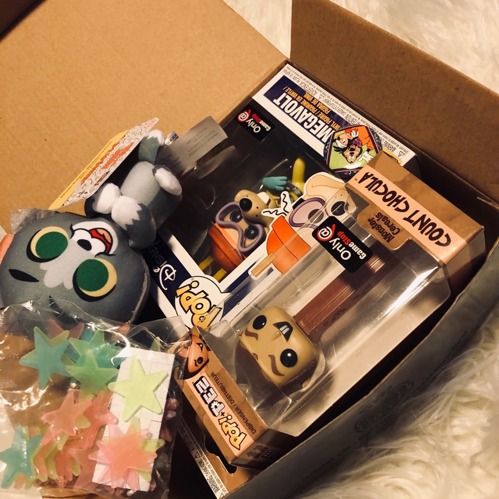 NIB 5pc Target Exclusive Funko POP Mystery Box